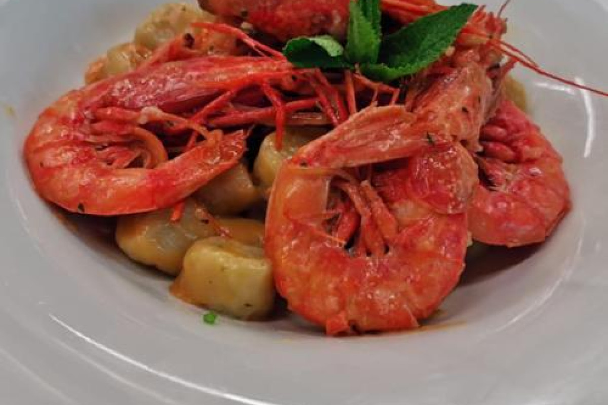 Hll Hotel Lungolago Lecco