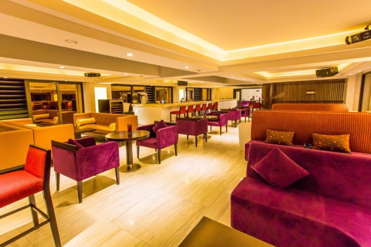Holiday Beach Hotel Danang