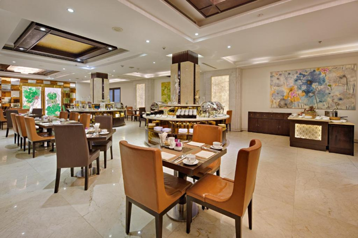 Holiday Beach Hotel Danang
