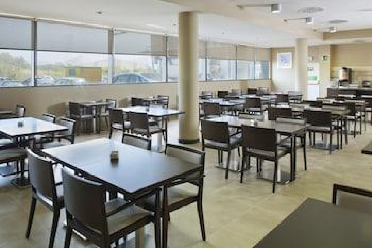 Holiday Inn Express Campo De Gibraltar - Barrios, An Ihg Hotel