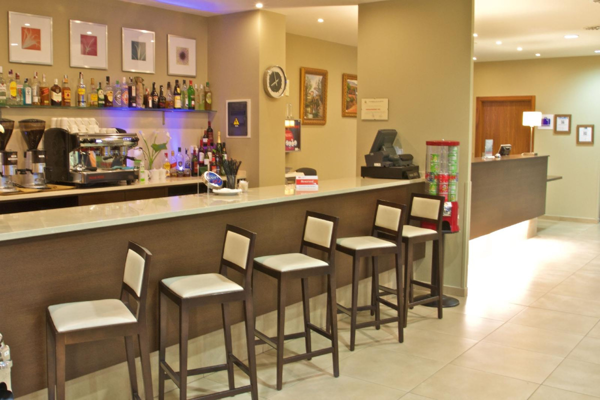 Holiday Inn Express Campo De Gibraltar - Barrios, An Ihg Hotel