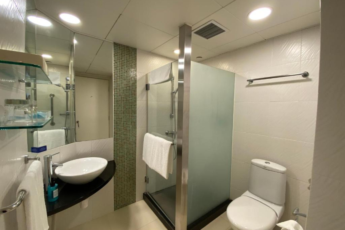 Holiday Inn Express Causeway Bay Hong Kong, an IHG Hotel