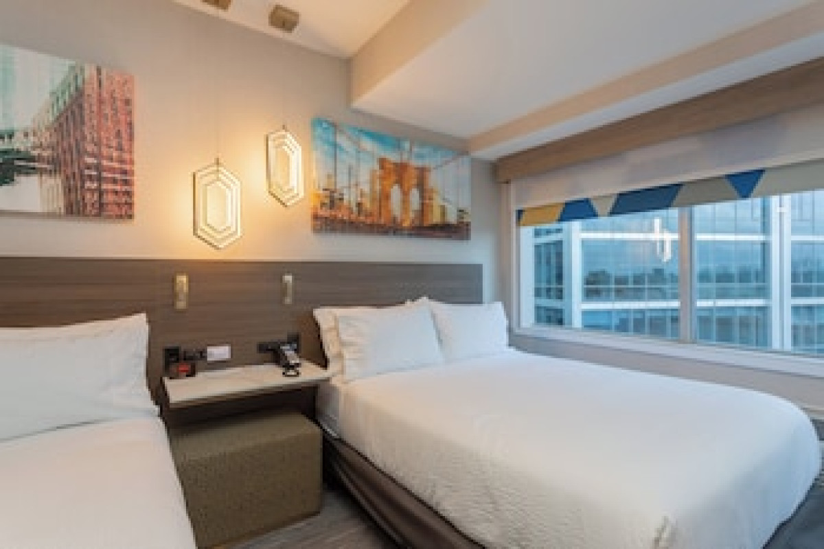 HOLIDAY INN NEW ROCHELLE