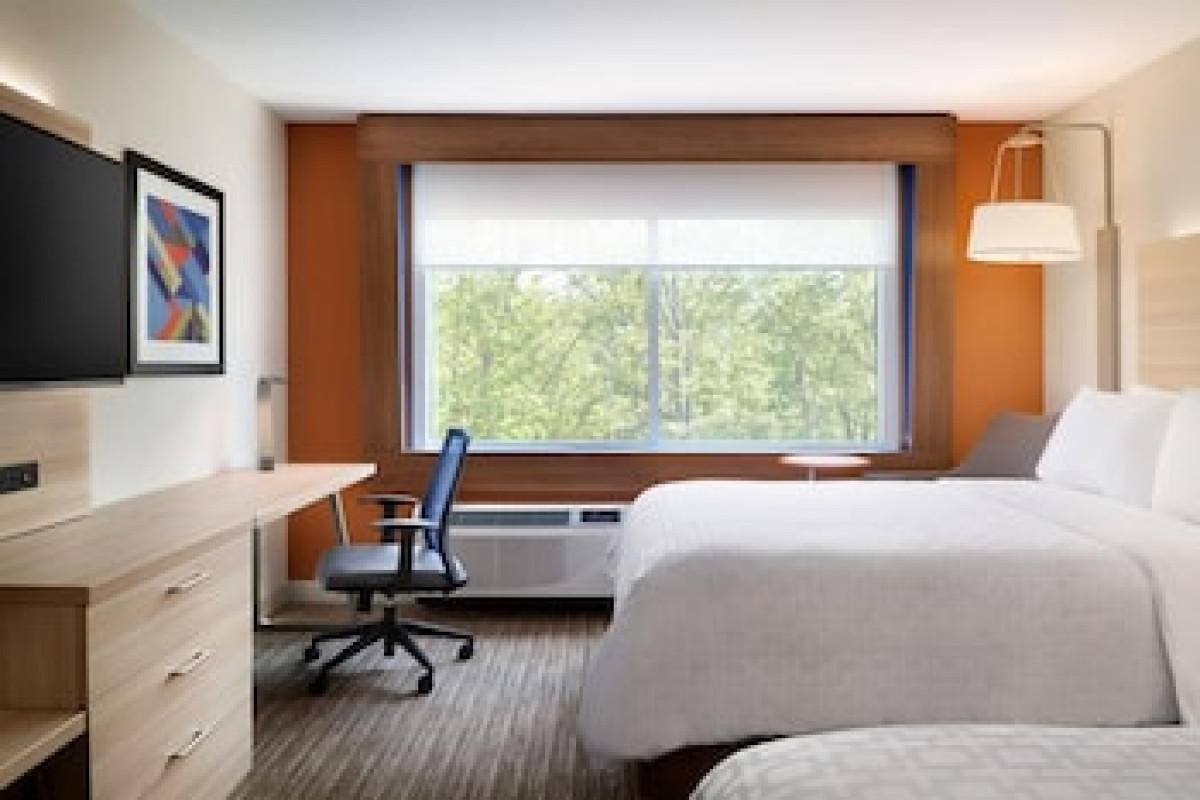 HOLIDAY INN NEW ROCHELLE