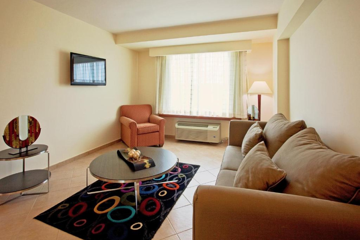 Holiday Inn Panama Canal
