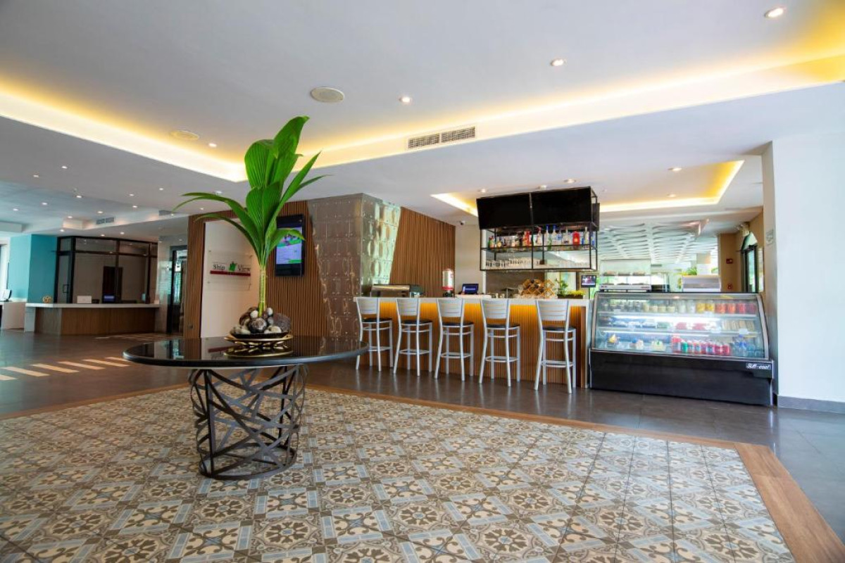 Holiday Inn Panama Canal