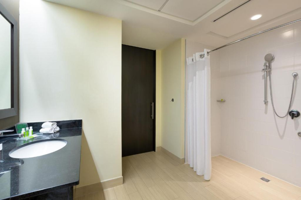 Holiday Inn Panama Distrito Financiero