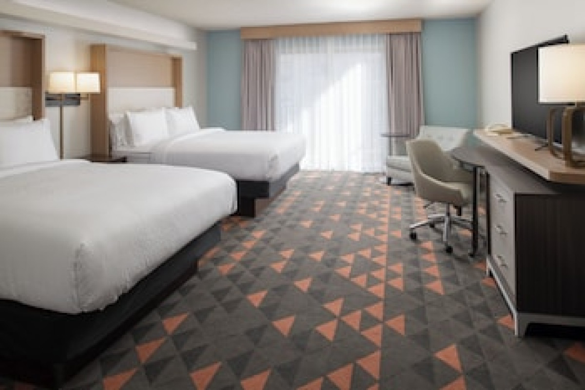 HOLIDAY INN PORTLAND COLUMBIA RIVERFRONT