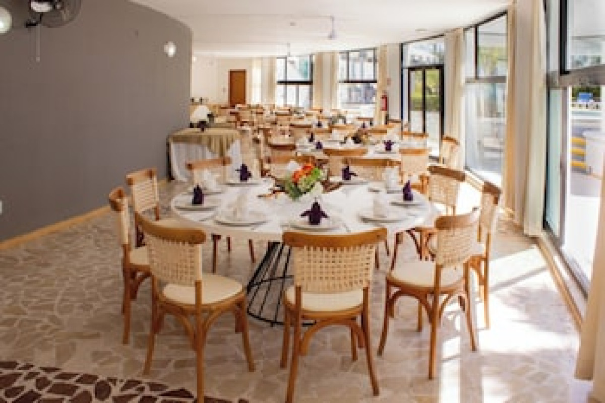 HOLIDAY INN QUERETARO ZONA DIAMANTE