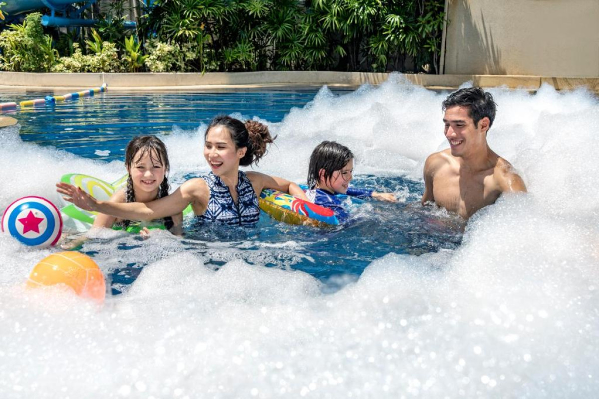 Hotel Holiday Inn Resort Phuket Surin Beach