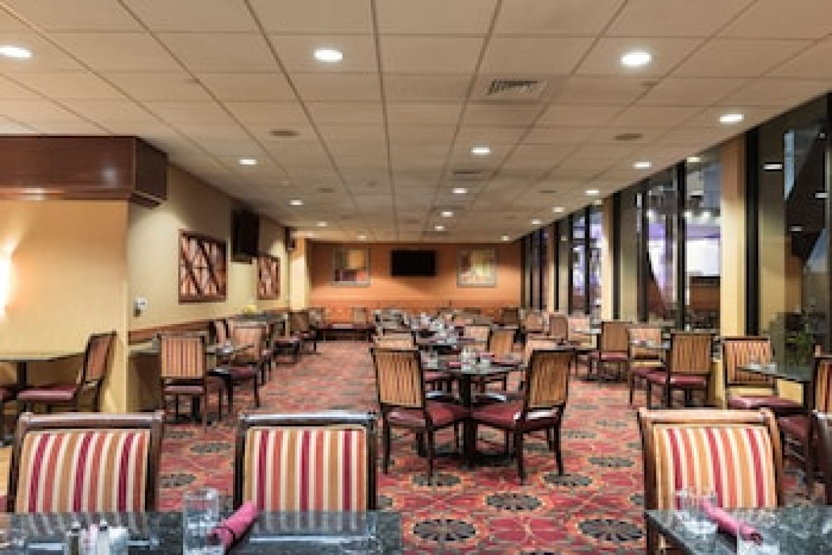 HOLIDAY INN SACRAMENTO DOWNTOWN-ARENA