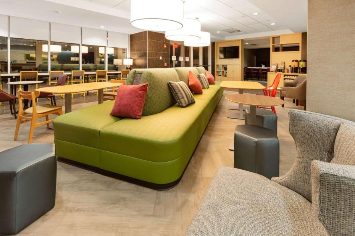 Home2 Suites By Hilton Newark Airport