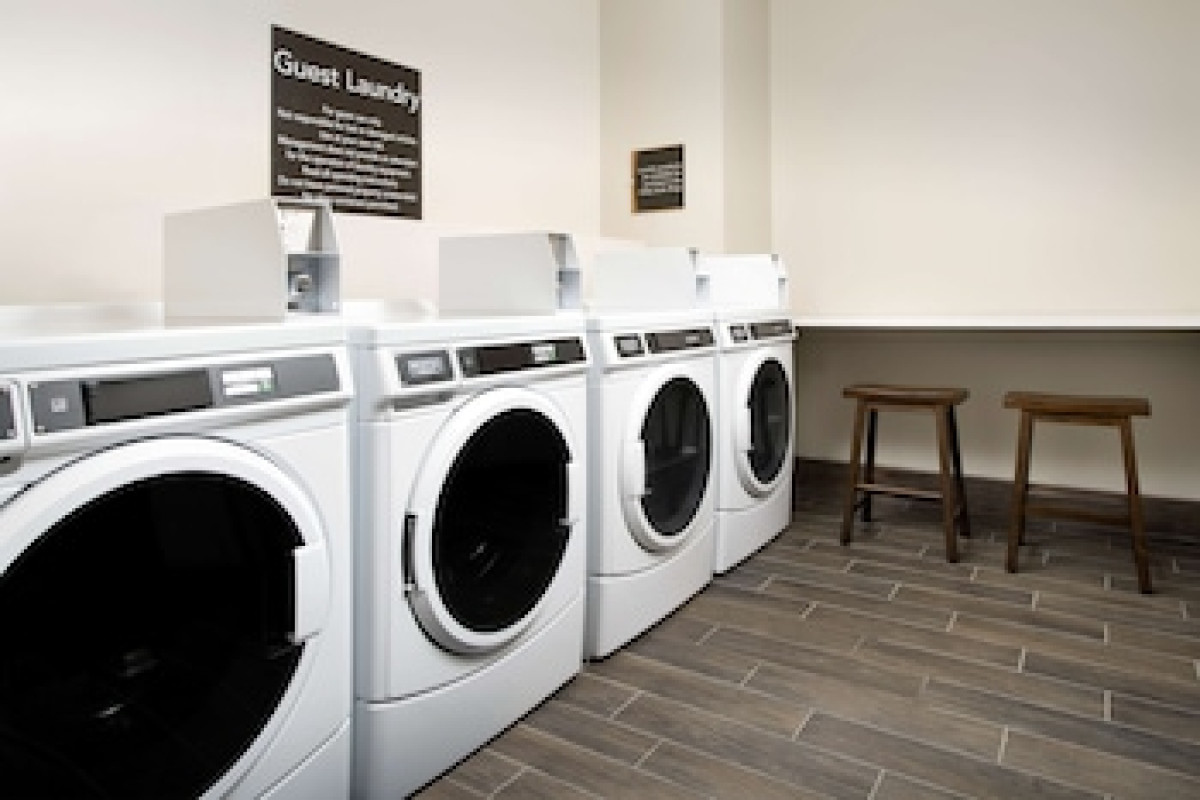 HOMEWOOD SUITES BY HILTON KANSAS CITY SPEEDWAY