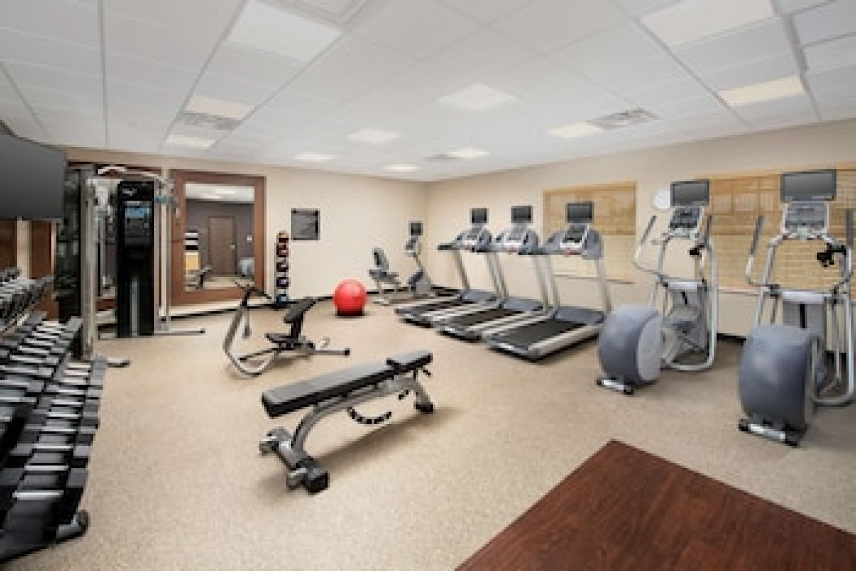 HOMEWOOD SUITES BY HILTON KANSAS CITY SPEEDWAY