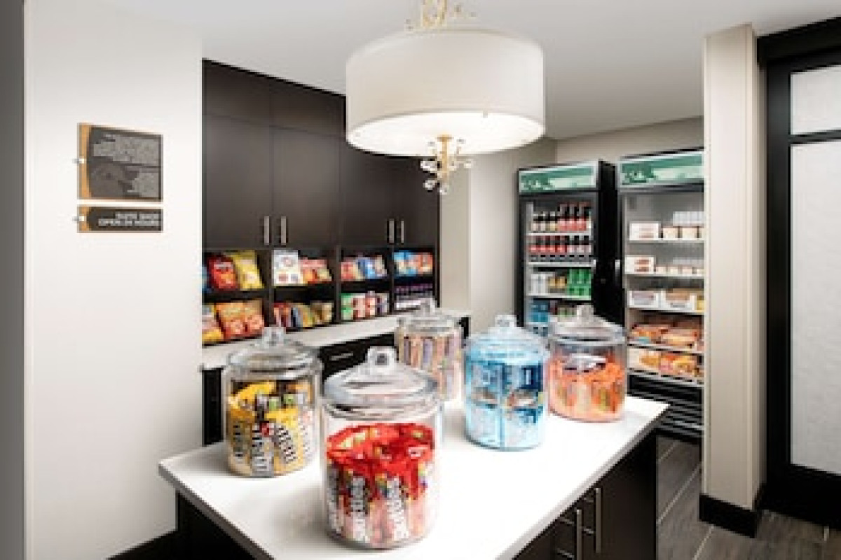 HOMEWOOD SUITES BY HILTON KANSAS CITY SPEEDWAY