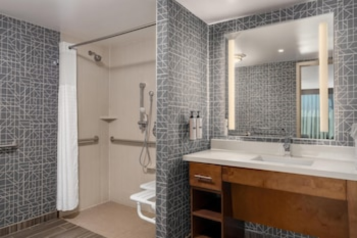 HOMEWOOD SUITES BY HILTON WASHINGTON DC CAPITOL-NAVY YARD