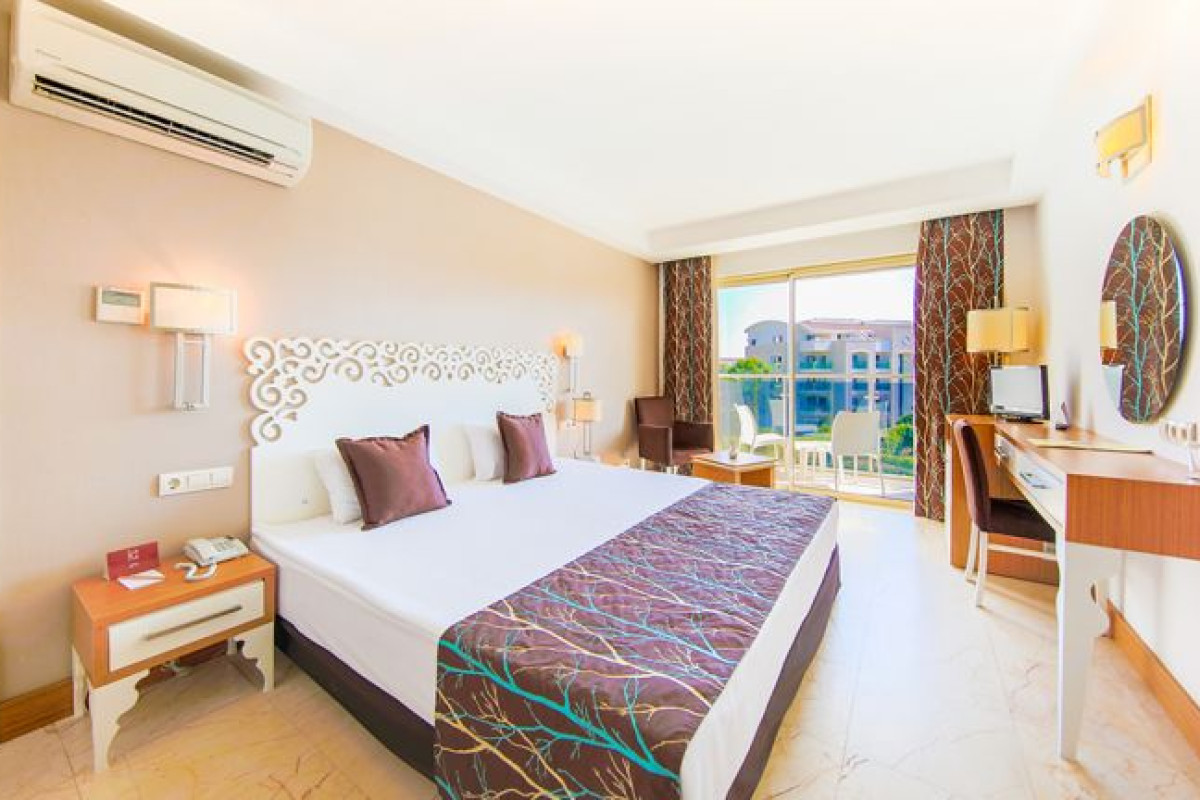 HORUS PARADISE LUXURY RESORT