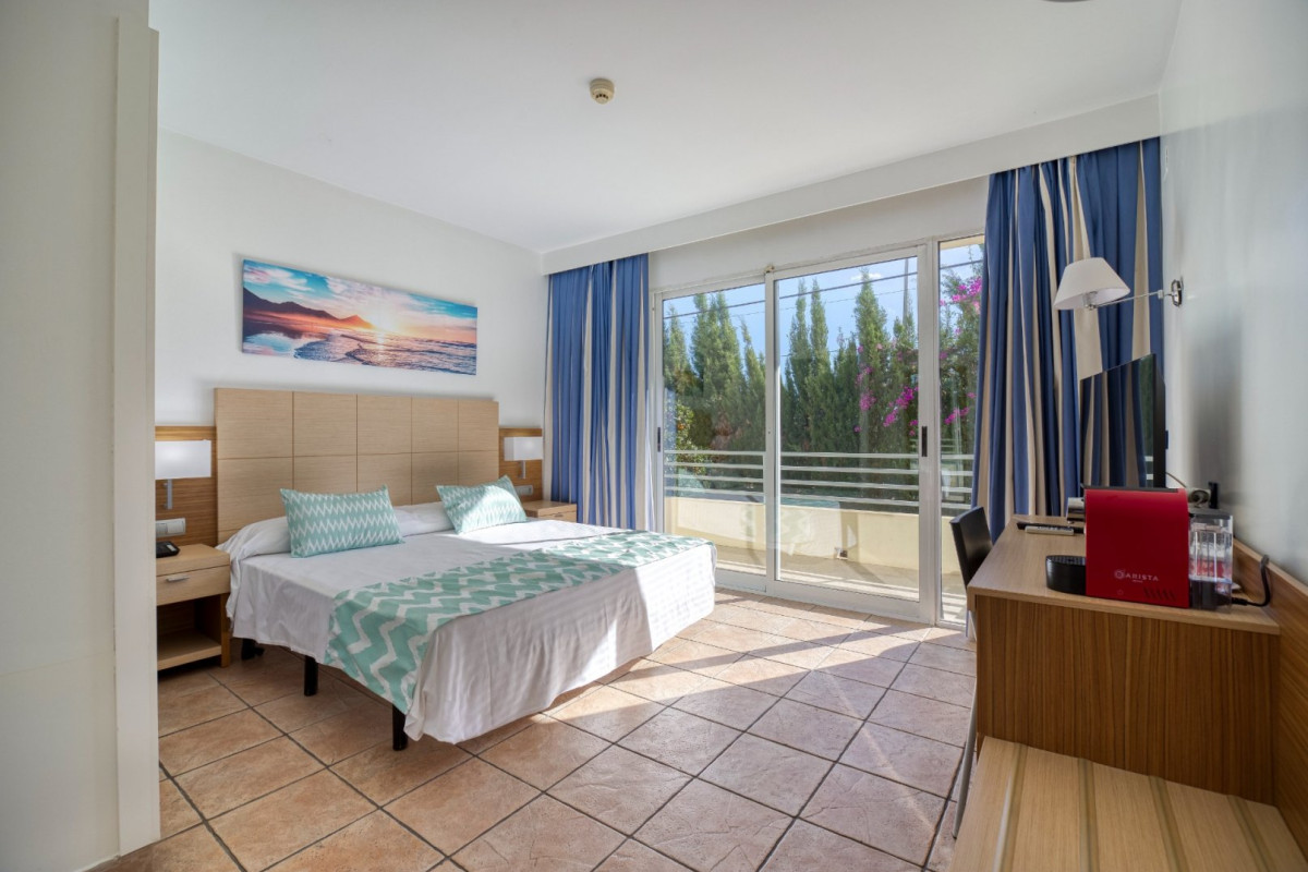 Hospedium Hotel Abril