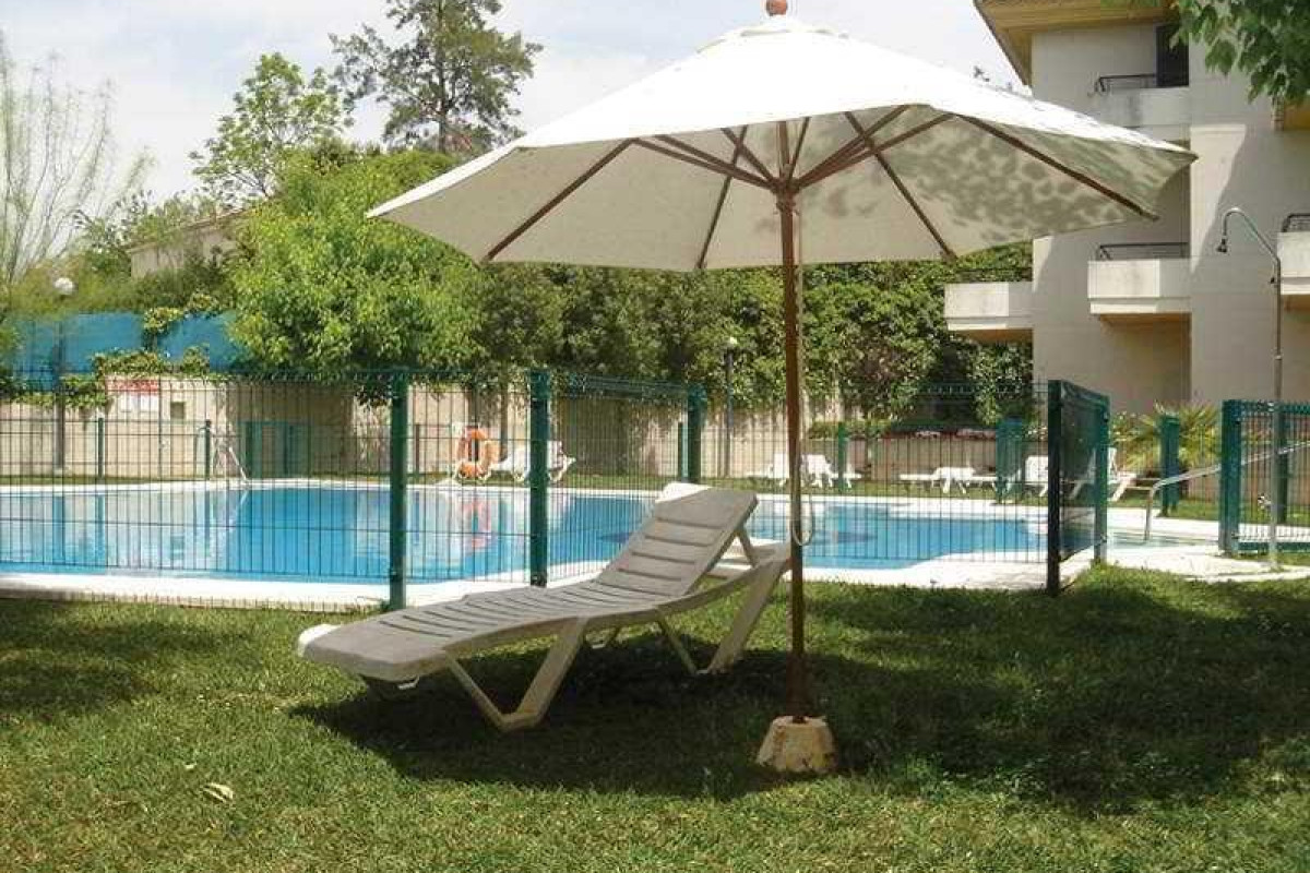 Hospedium Hotel Apartamentos Simón Verde