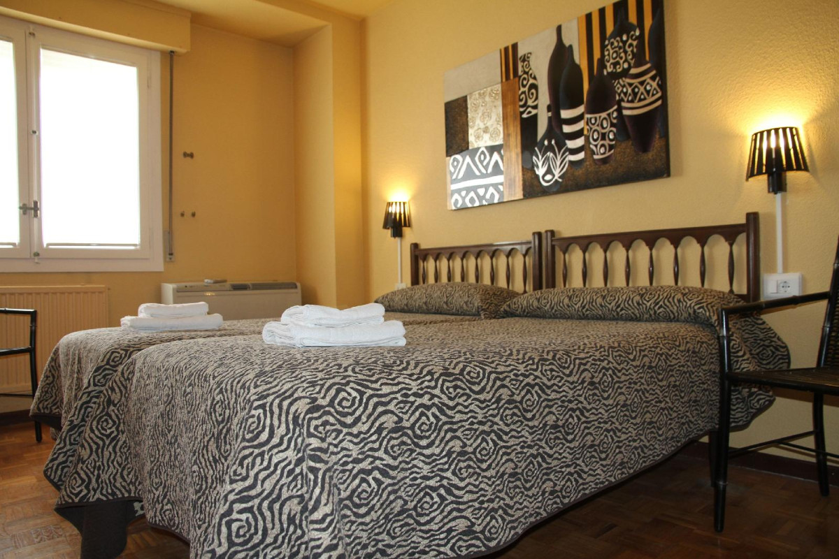 Hostal Acella
