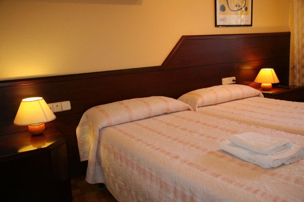 Hostal Acella
