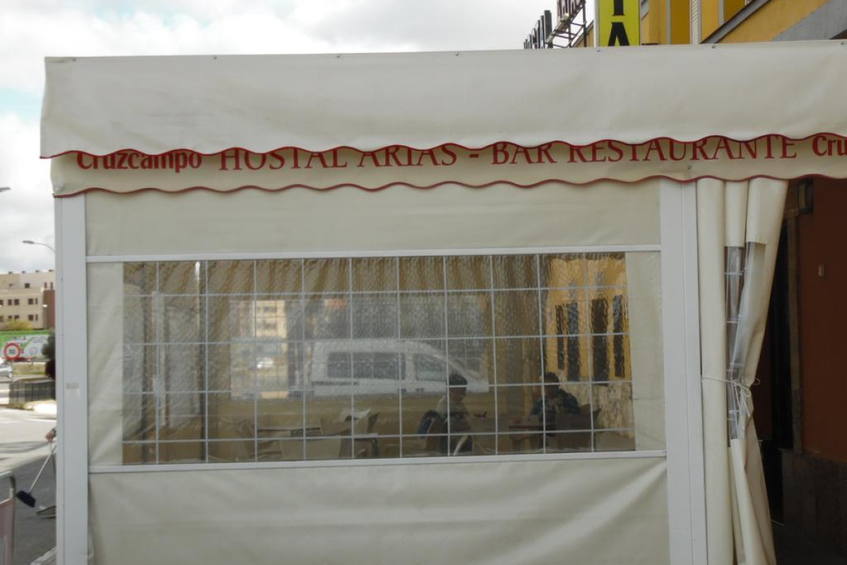 Hostal Arias