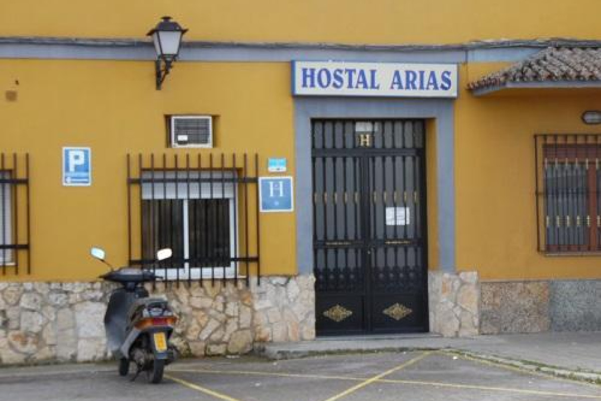 Hostal Arias