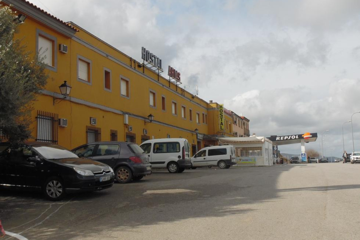 Hostal Arias
