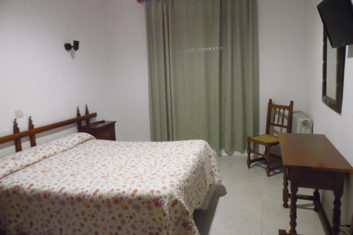 Hostal Arias