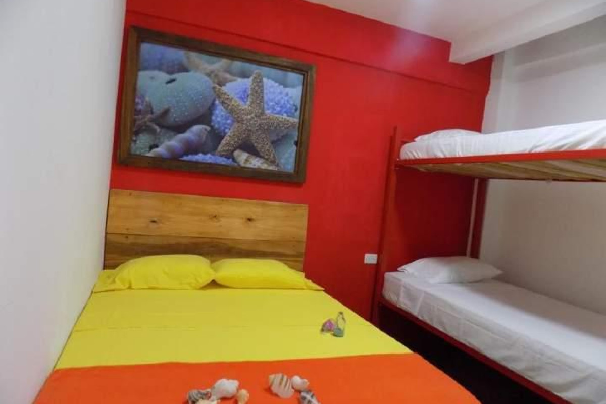 Hostal Caracoles