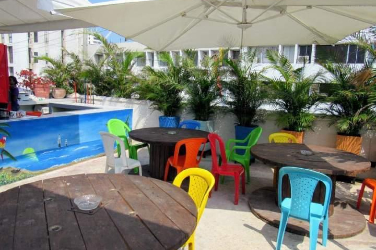 Hostal Caracoles