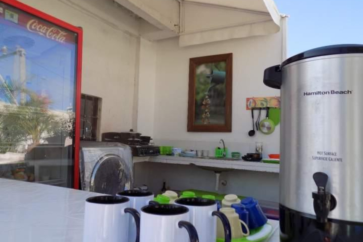 Hostal Caracoles