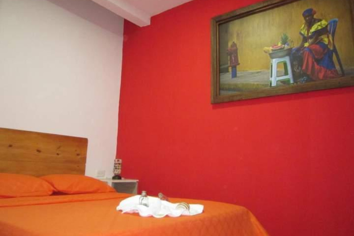 Hostal Caracoles