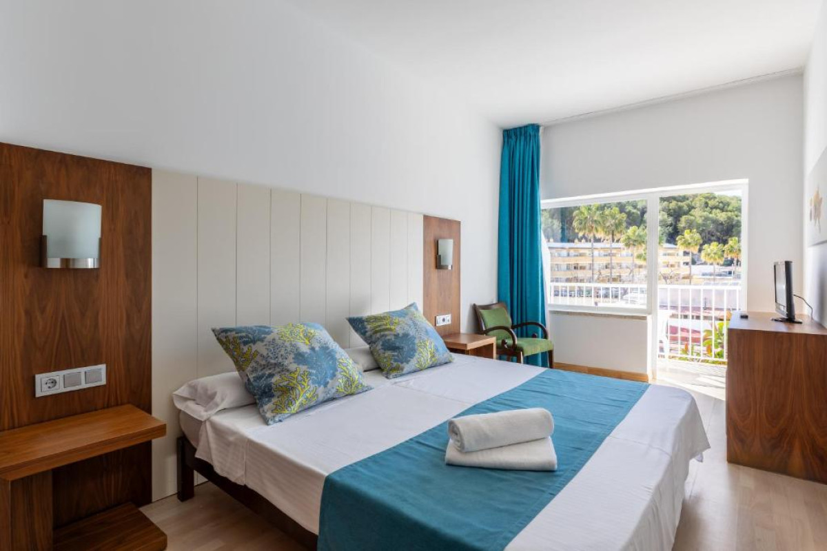 Hostal Neptuno Paguera