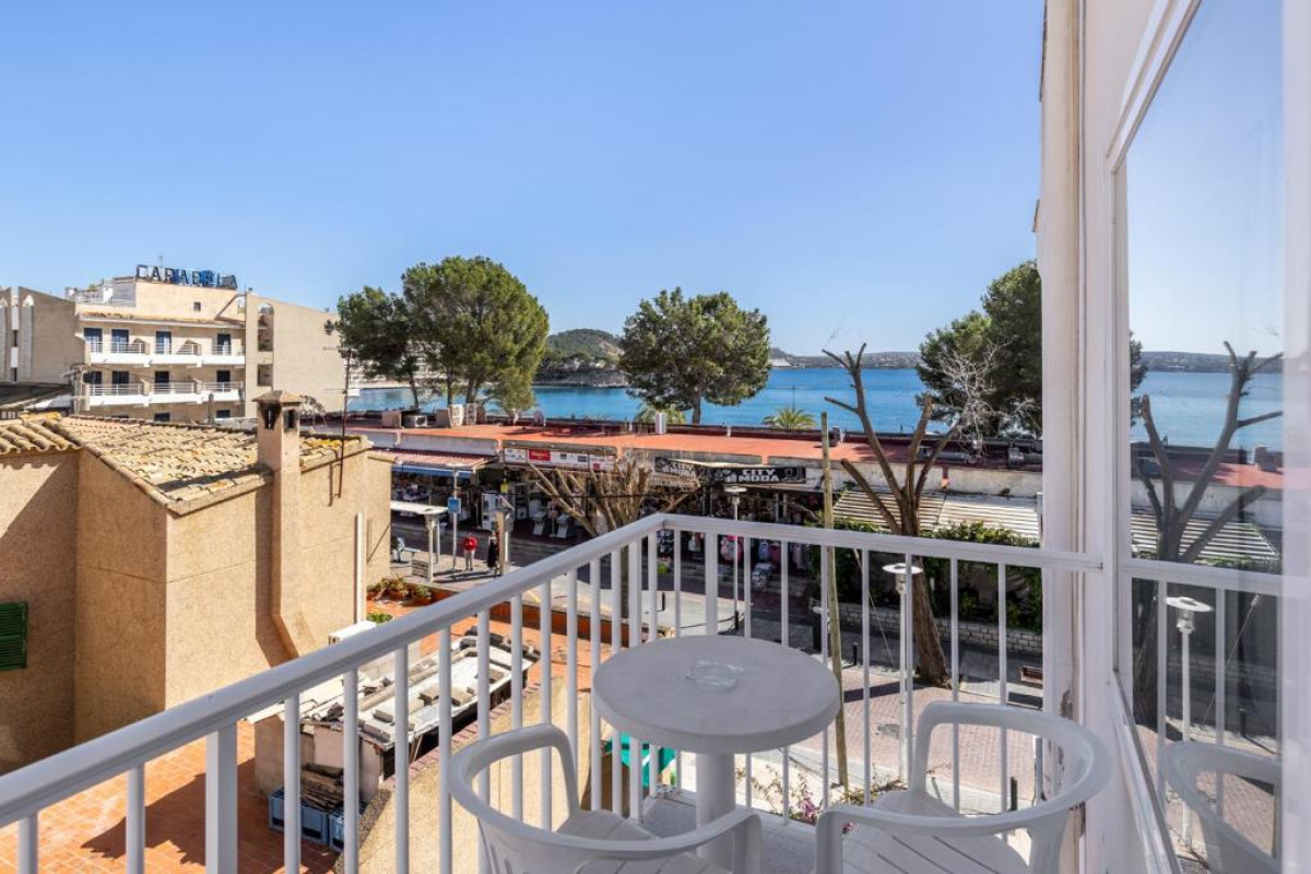Hostal Neptuno Paguera
