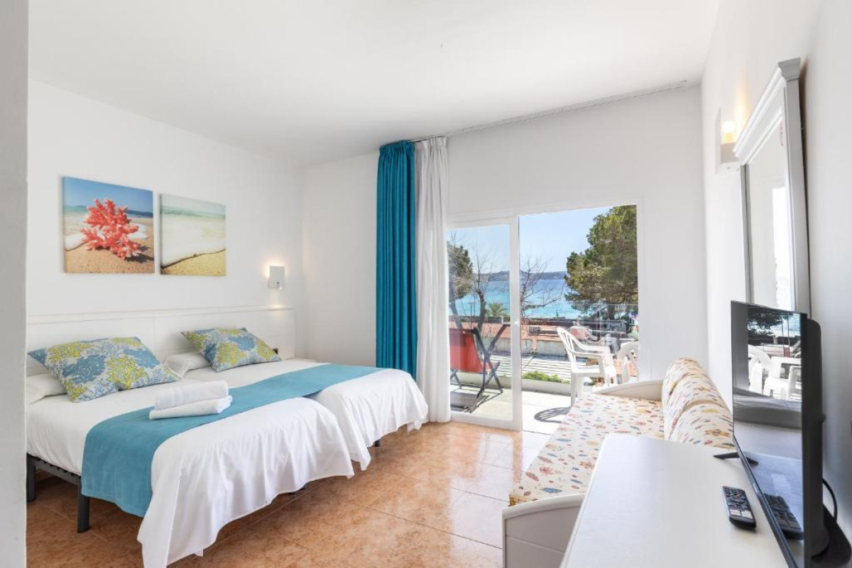 Hostal Neptuno Paguera