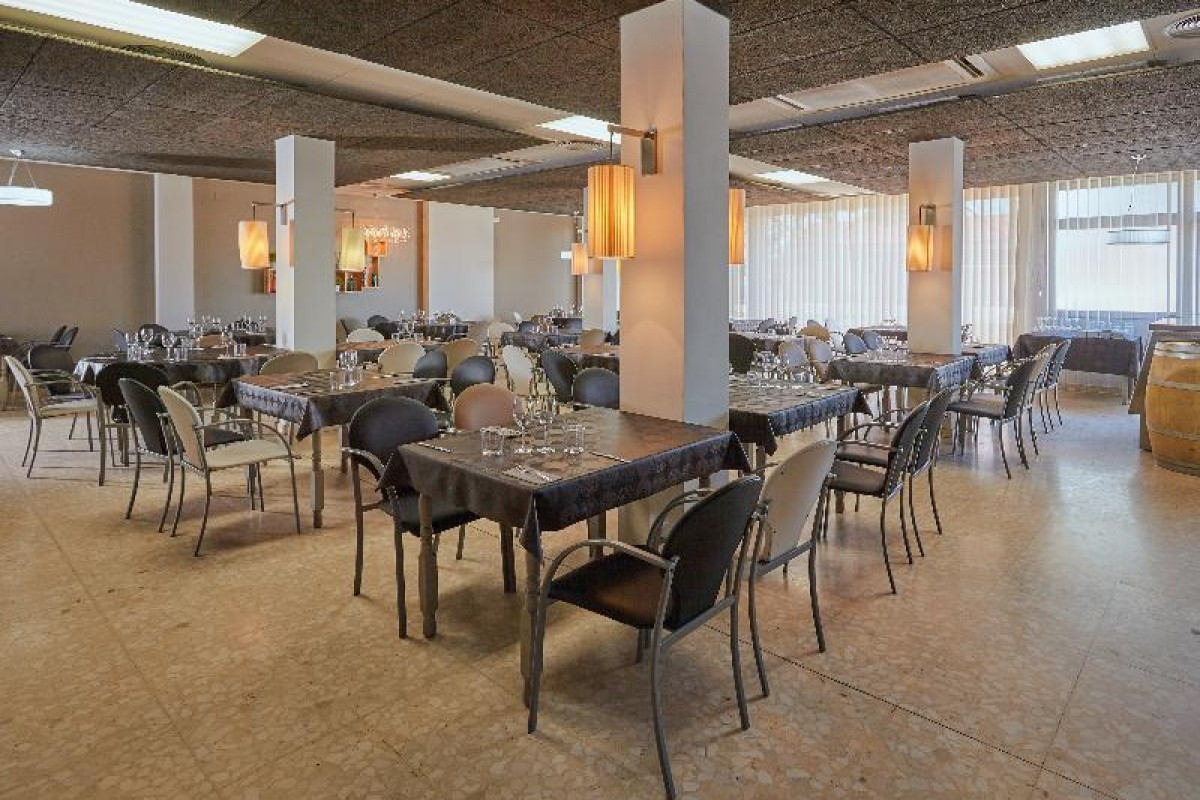 Hostal Nobadis