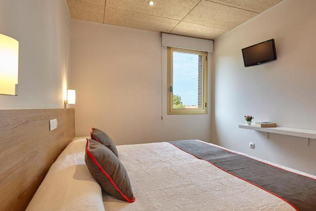 Hostal Nobadis