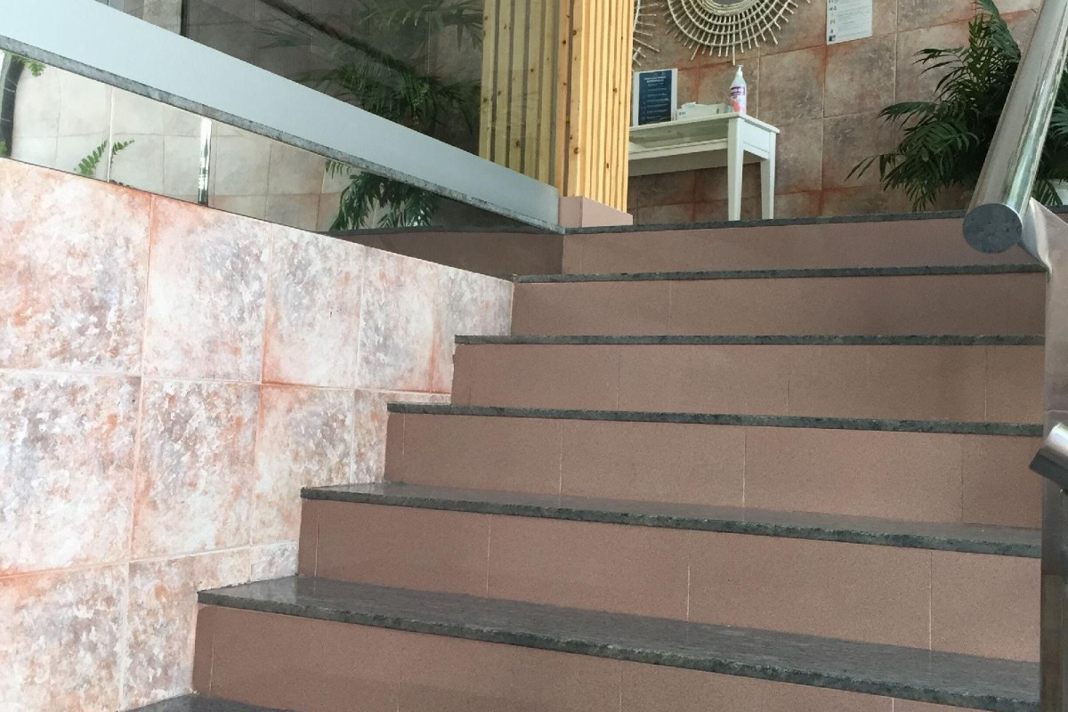 Hostal Residencia Cardona
