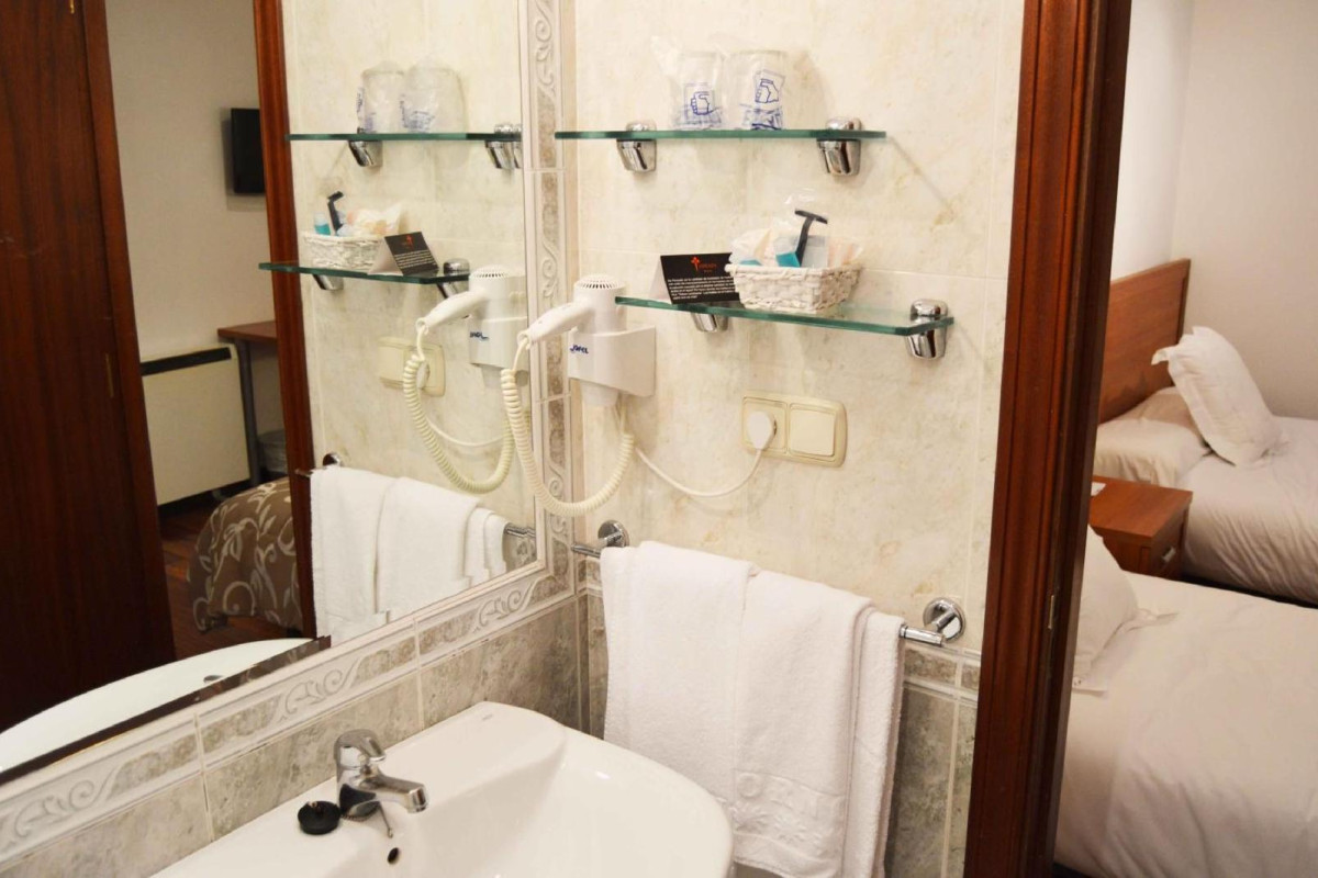 Hostal Residencia Fornos