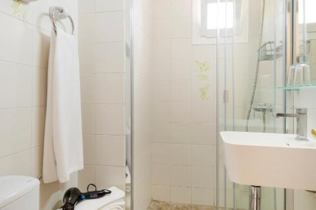 Hostal Residencia Sutimar