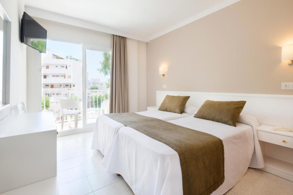 Hostal Residencia Sutimar