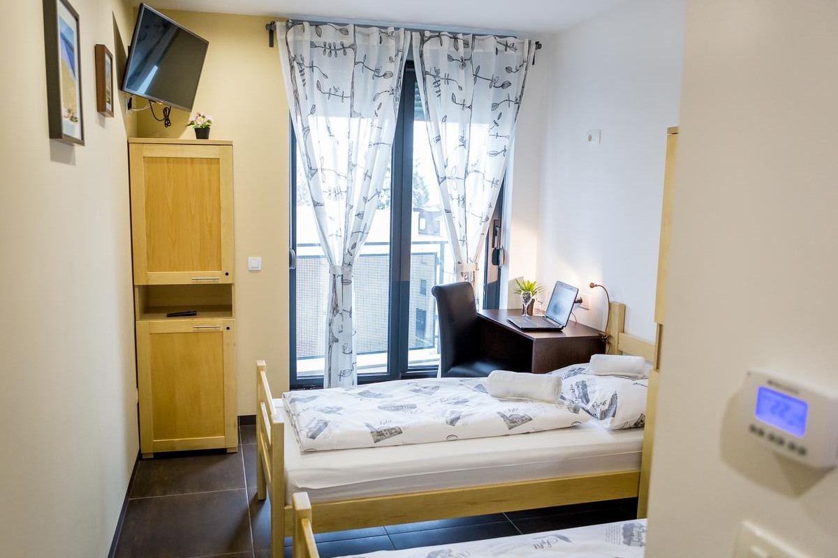 Hostel Moving