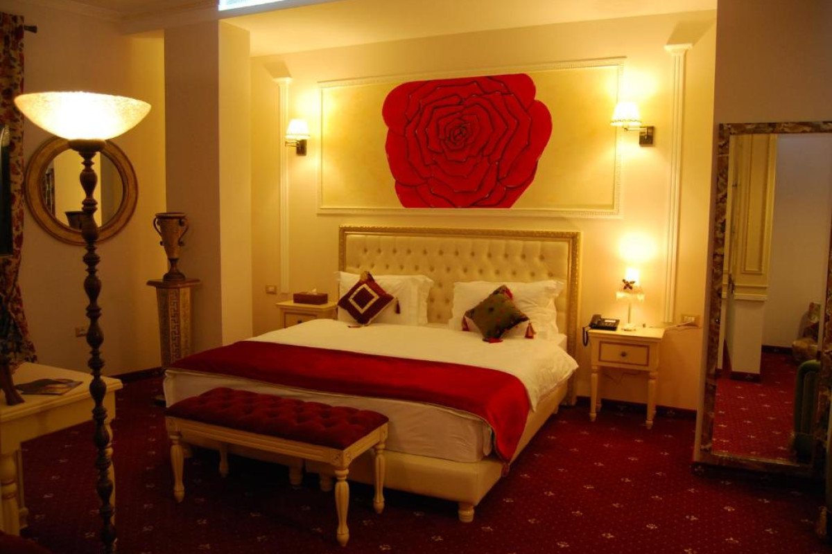 Hotel 2 KITARRAT Boutique Hotel & SPA