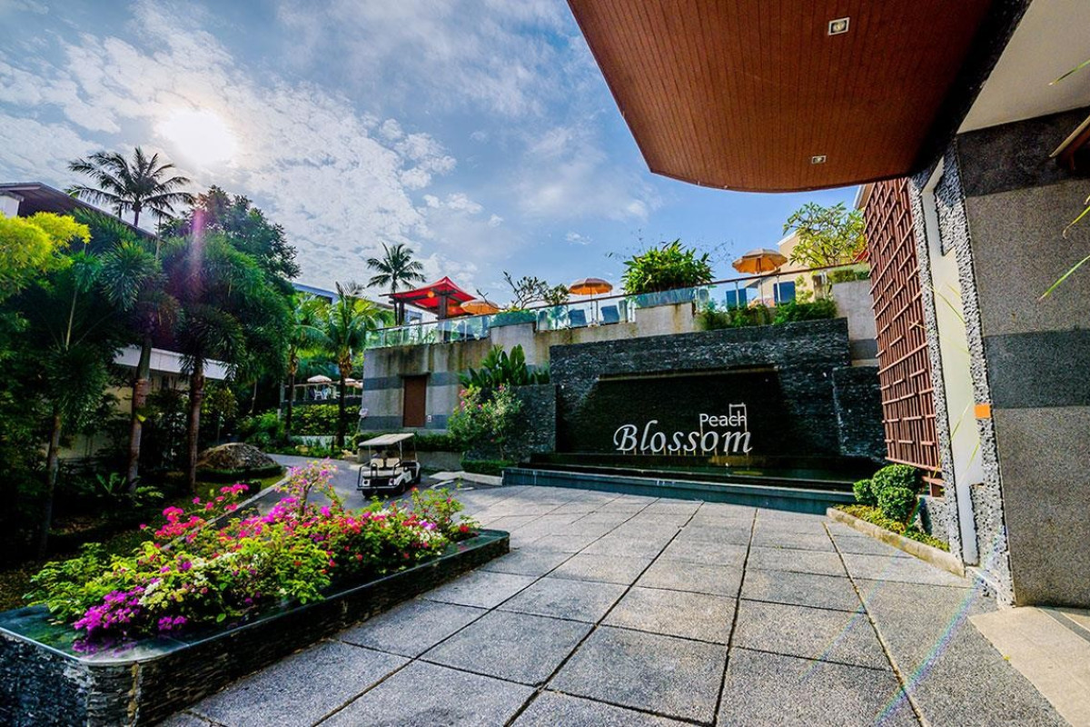 PEACH BLOSSOM RESORT