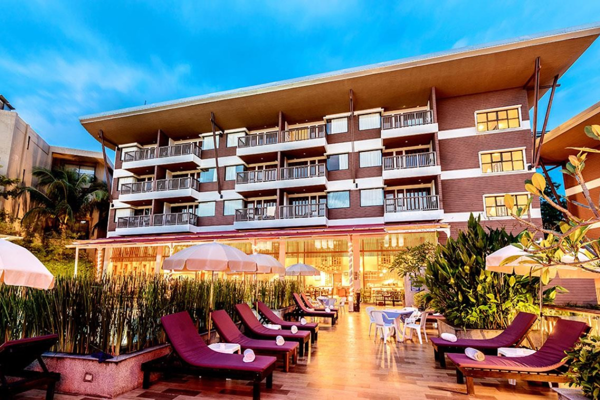 PEACH BLOSSOM RESORT
