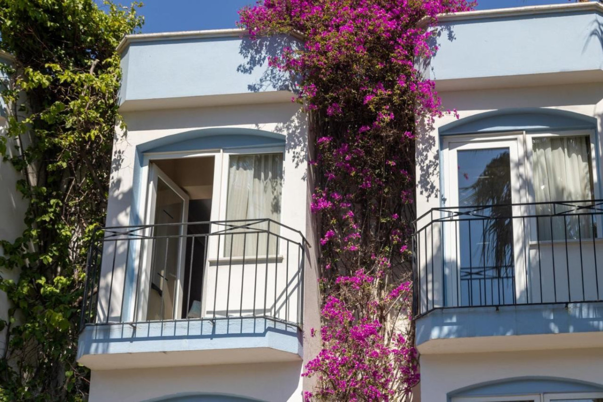 Smart Stay Beach Hotel