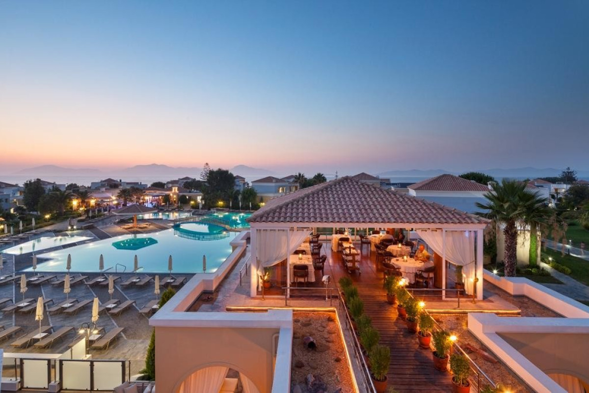 Neptune Luxury Resort