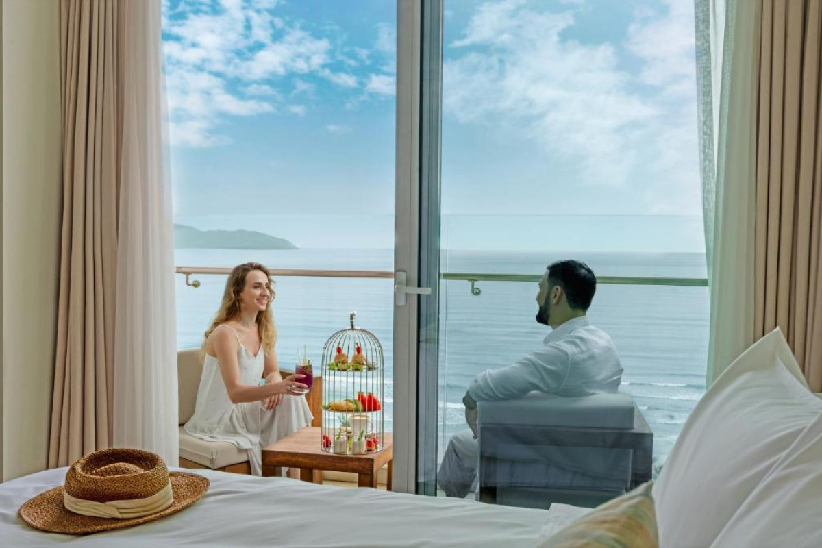 Hotel A La Carte Danang Beach