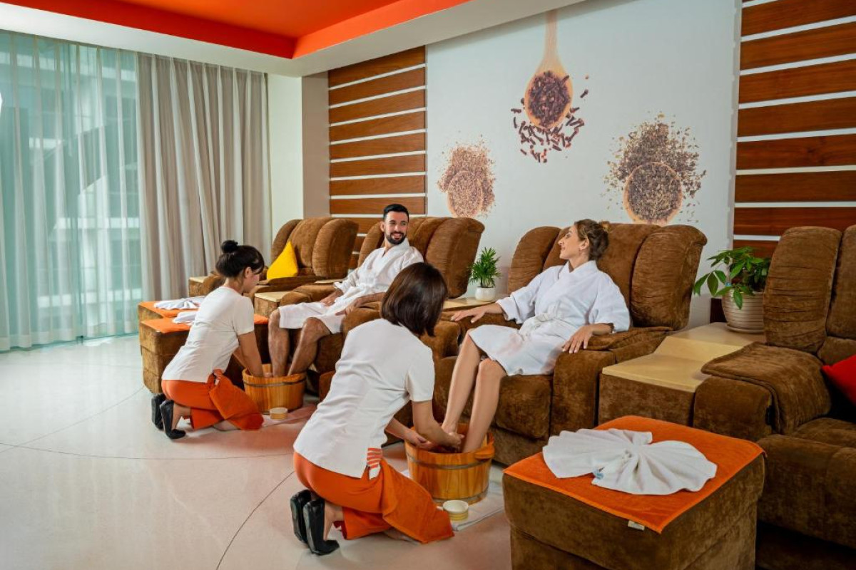 Hotel A La Carte Danang Beach
